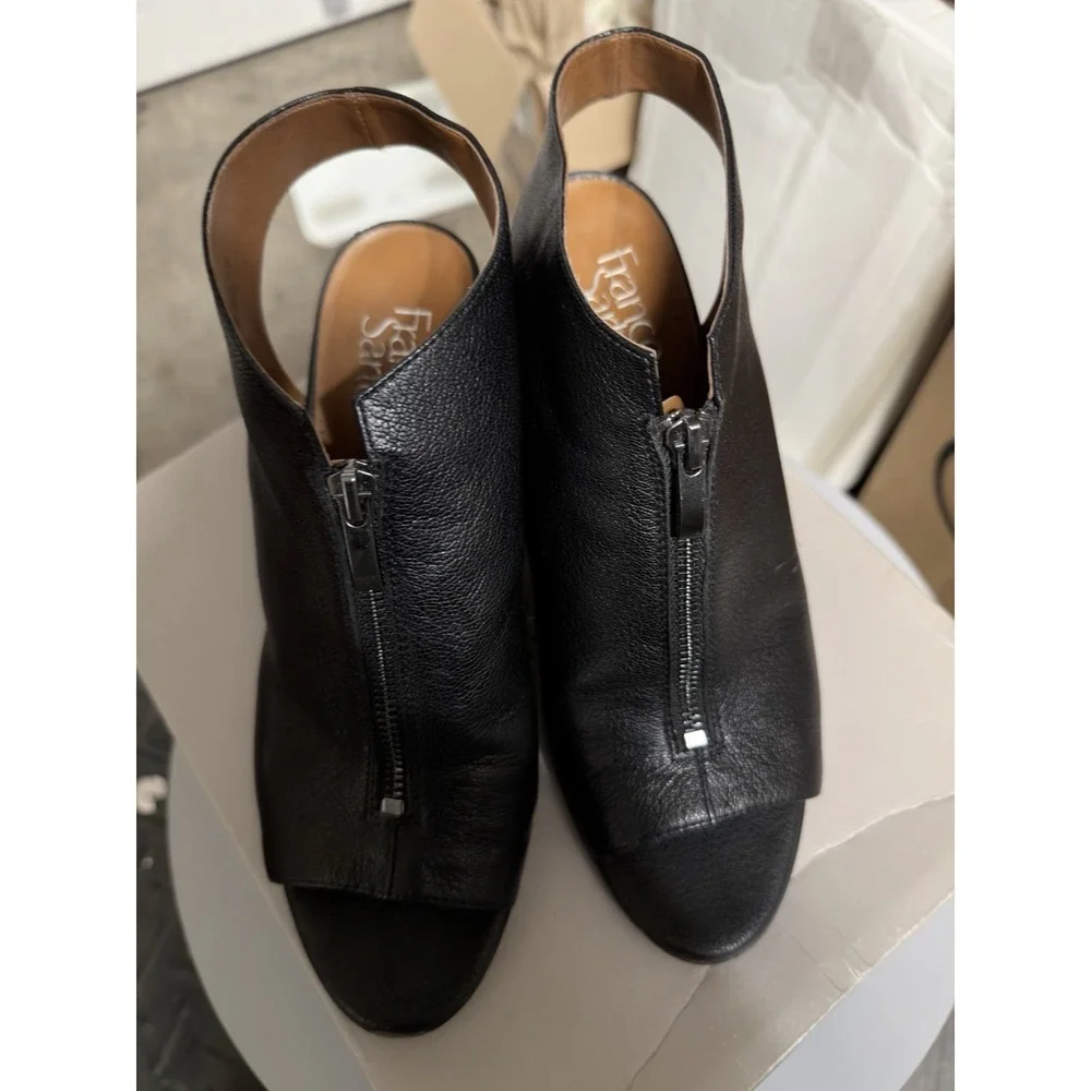 Franco Sarto Black Leather Slingback‎ Heels Zip Front Women's Shoes